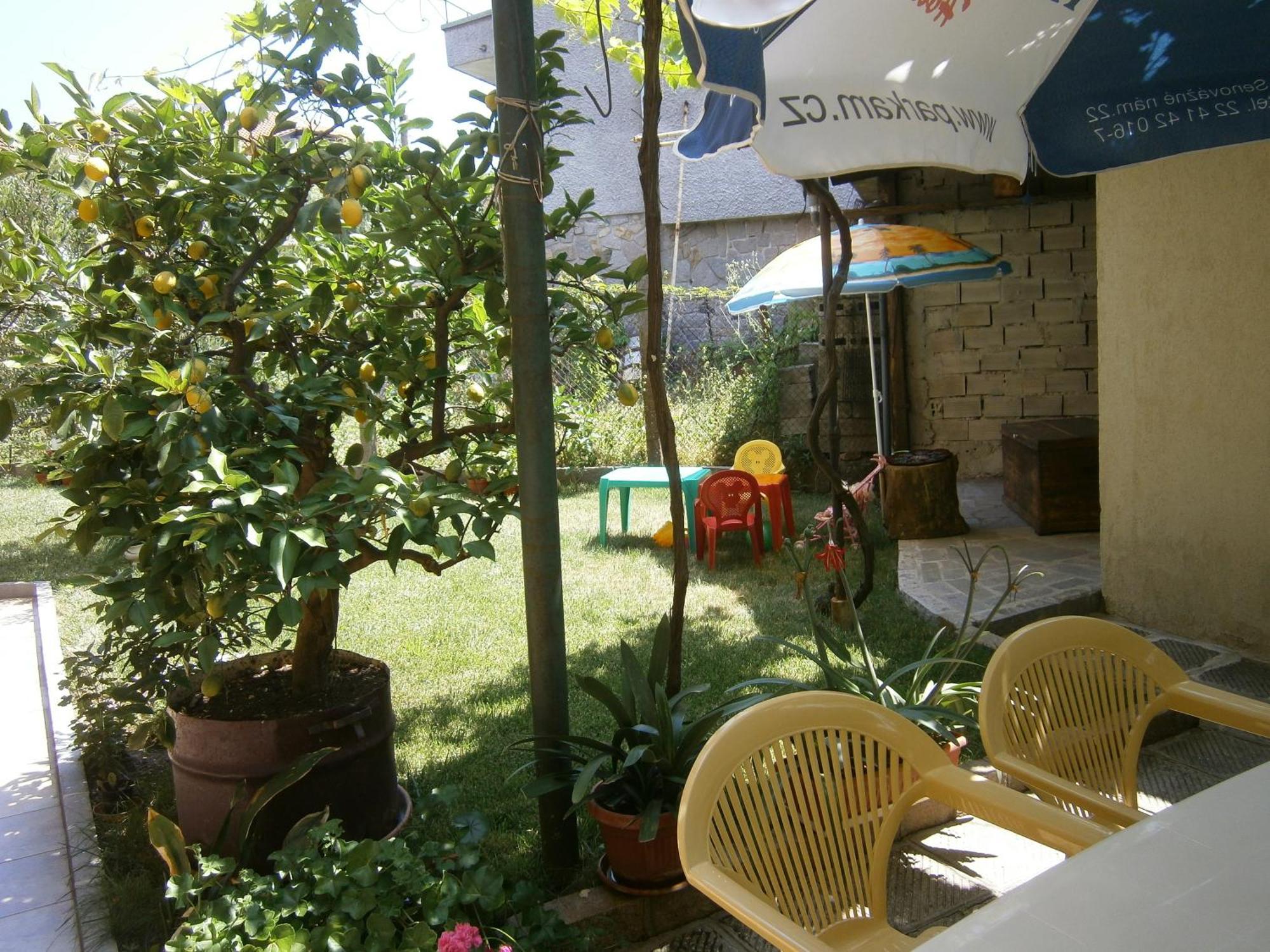 Family Hotel Bellehouse Chernomorets Eksteriør billede